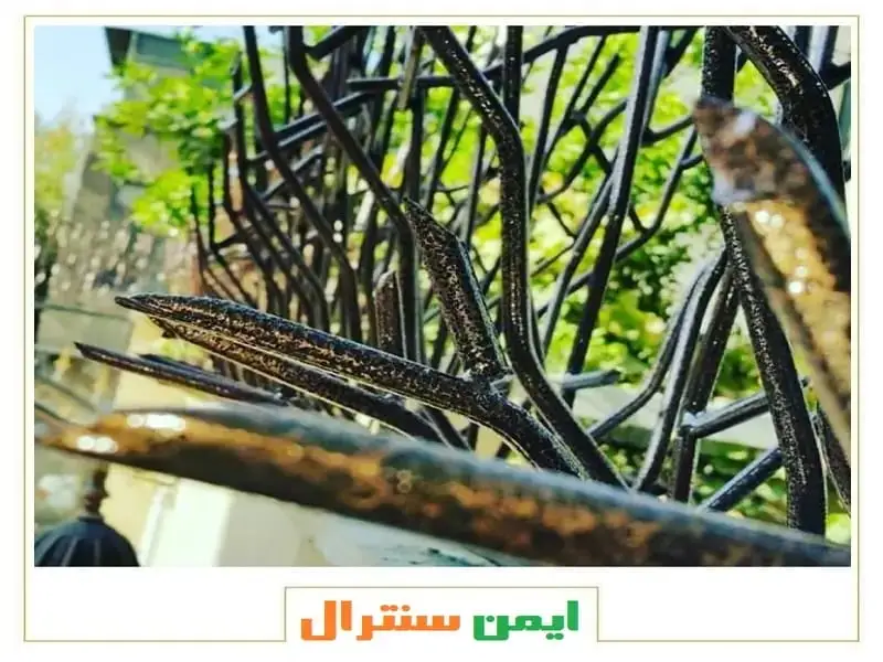 نرده حفاظ